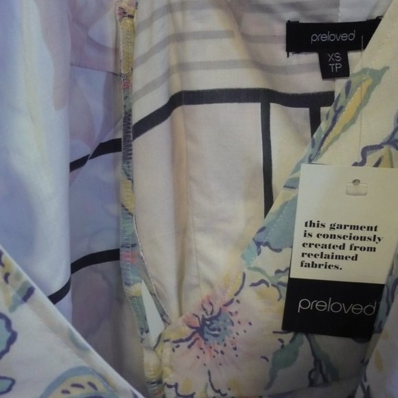 NWT Floral OAK Handmade Pastel Cottagecore Wrap Dress - Picture 8 of 11